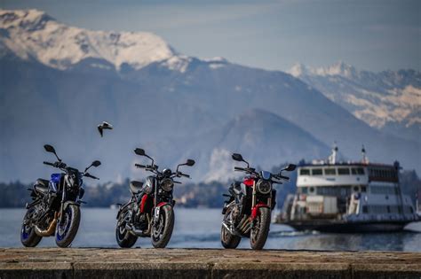 PAGINA Dueruotetg 59 Video Comparativa Naked Yamaha MT 07 Triumph Trident 660 Honda CB650R