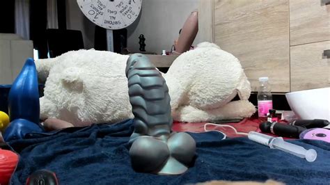 Monster Dildo SW Wide Dildo Up Her Ass ThisVid
