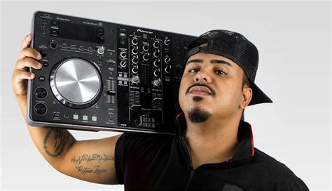 Criador Do Funk Bpm Dj Polyvox Assina A Kondzilla Records E