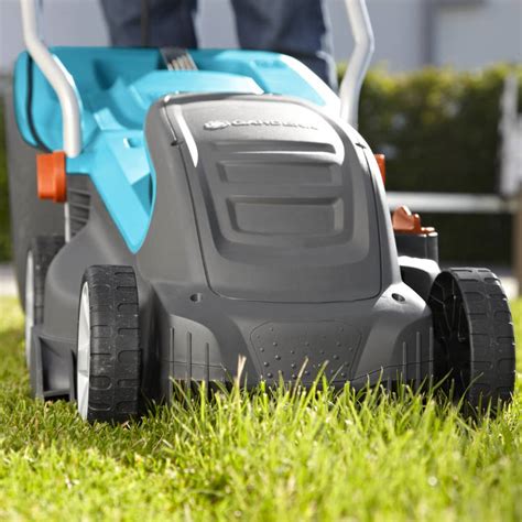 Газонокосилка электрическая Gardena PowerMax 1400/34, купить в Москве ...