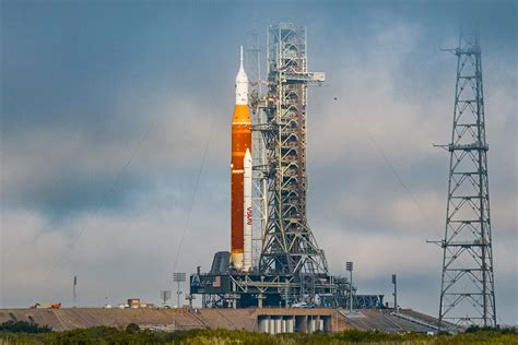 Nasa Calls Off Launch For Most Powerful Rocket Ever Built Trendradars