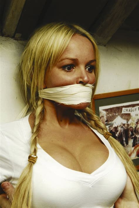 Naked Jennifer Ellison In The Cottage