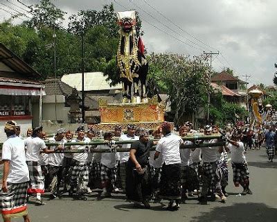 Un Paseo Desde Las Nubes Bali La Isla De Los Dioses