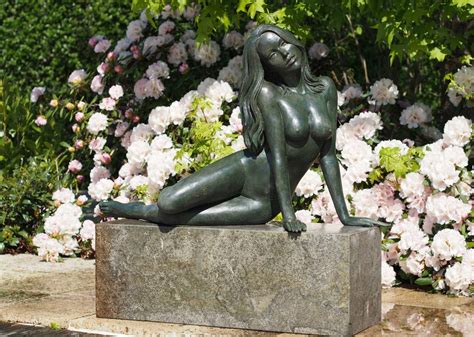 Bronze Statue Nude Woman Reclining Supporting Hands 100cm Eliassen Nl