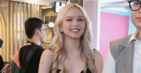 Hot girl có gương mặt đẹp nhất Việt Nam chưa từng bị đánh bại