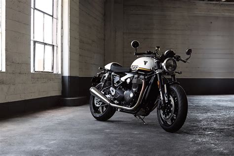 Nuova Triumph Speed Twin 1200 2025 E Speed Twin 1200 Rs 2025 Prezzo