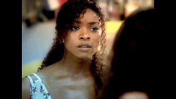 Dagmar se da un baño con manguera XVIDEOS