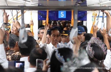 Jokowi Ajak Para Menteri Jajal Mrt Jakarta