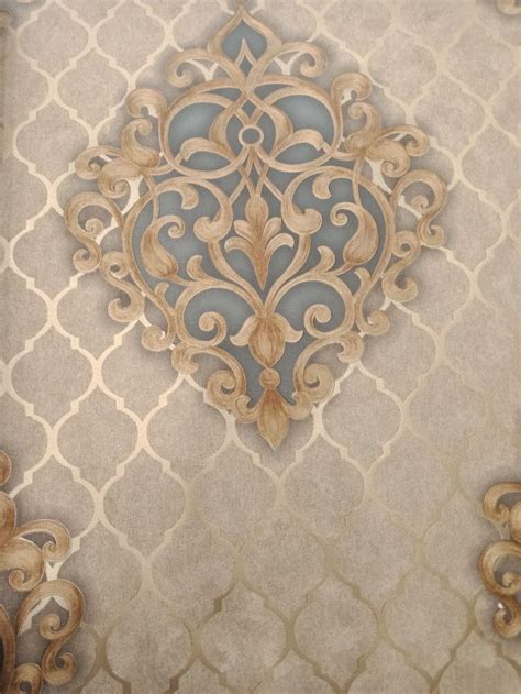 Antique Damask Pattern Wallpaper