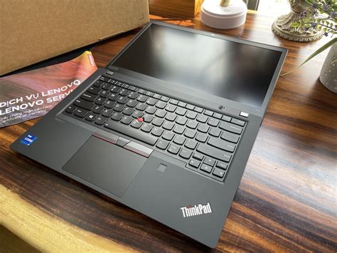 ThinkPad T14 Gen 2 14 inch FHD Core I7 1165G7 2.4Ghz 8GB 256GB SSD
