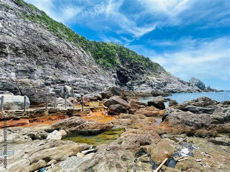 Shikinejima In Tokyo Is A Wild Hot Spring Paradise Jinata Onsen Is A Free Mixed Bathing Open