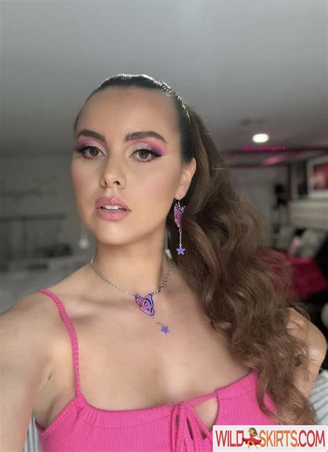 Jessie Rogers MzJessie YourGreenGuru Jessierogersgreen XJessieRogersX Nude OnlyFans