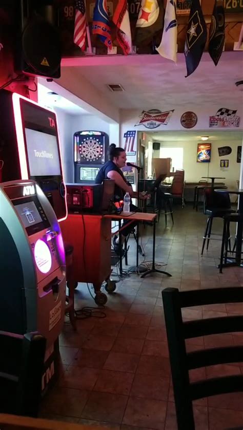 rock bottom bar  cozy local spot  great food  drinks