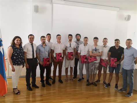 Razglasitev rezultatov poklicne mature Šola za strojništvo geotehniko in okolje Šola za