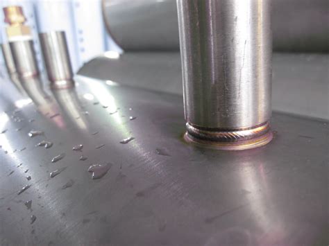 Conventional Circular Hot Water Buffer Tank 8kw 10w 16kw 18kw Heat Pump Buffer Tank 40L 60L 100L