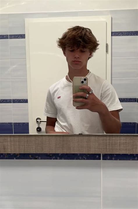 Pinterest In 2024 Cute Blonde Guys Blonde Guys Cute Guy Pics