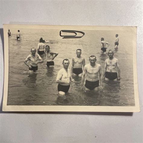 NACKTER SOLDAT BURSCHE Nude Nackt Naked Strand 14x9 Original Foto 2 WK EUR 1 00 PicClick DE