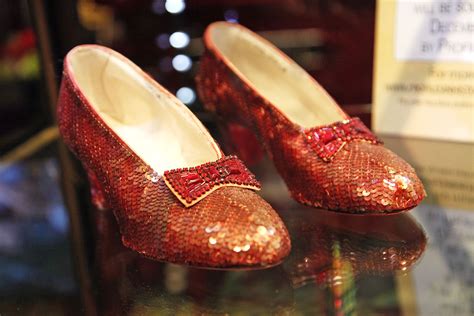 The Fbi Found Dorothys Ruby Slippers From The Wizard Of Oz After A