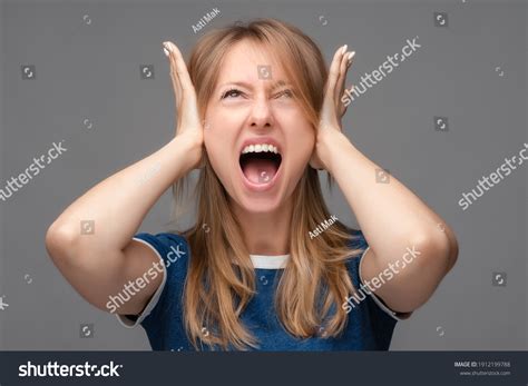Blonde Scream Images Stock Photos Vectors Shutterstock