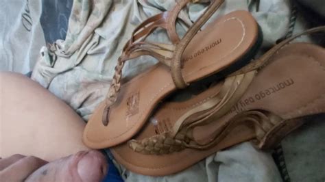 Last Cum In Her Sandals Gay Big Cock Big Cock Porn Xhamster