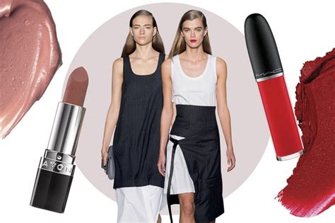 Batom Vermelho Ou Nude Fique Ambos