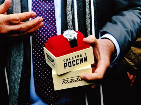 Российские наручные мужские часы - обзор лучших марок