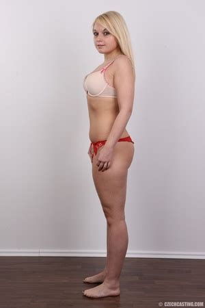 Chubby Blonde Babe With Big Booty Flaunting XXX Dessert Picture