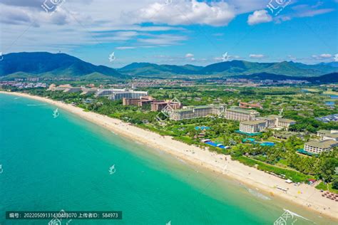 航拍海南三亚亚龙湾海景风光海洋海岛自然风景摄影汇图网