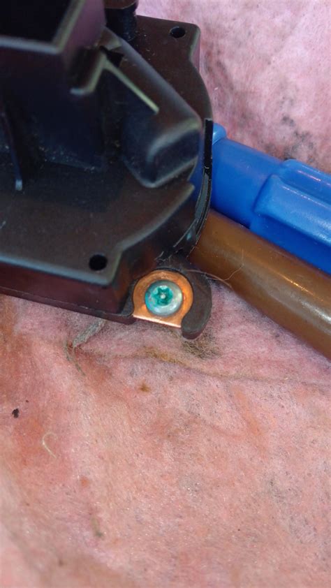 Контактная группа выключателя зажигания — Plymouth Voyager III, 2,4 л ...