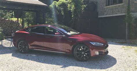 Tesla Is Facing Nhtsa Probe Over Possible Design Flaw In Older Model S