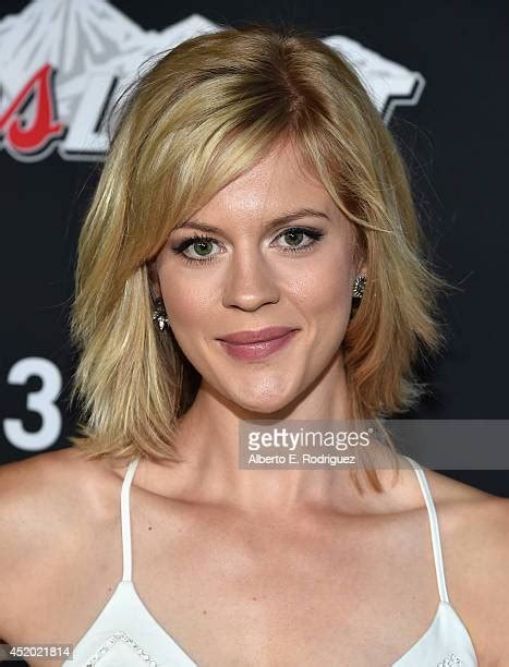 Sexy Georgia King Bikini Pics