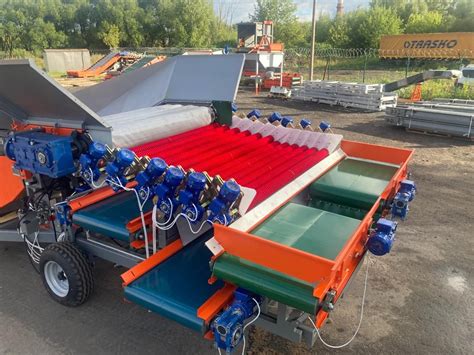 Приемно-сортировочный бункер для картофеля ПСБ-60ЭЛ - Клинмаш