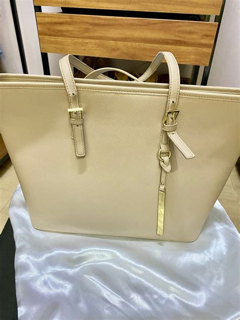 Bolsa Santa Lolla De Material Sint Tico Cor Nude F Cil De Limpar