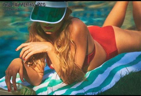 Blake Lively Sexy In Red Bikini 13 Photos The Fappening