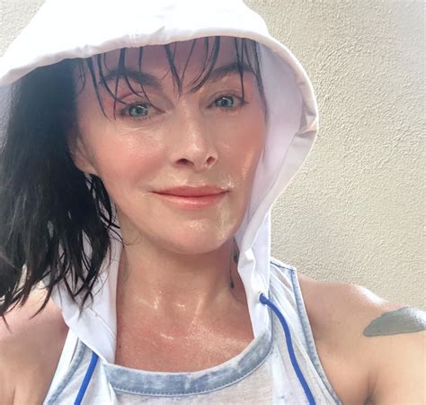 shara blue mathes net worth