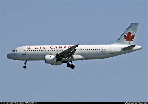 C Fkco Air Canada Airbus A320 211 Photo By Robin Guess Az Action Photo