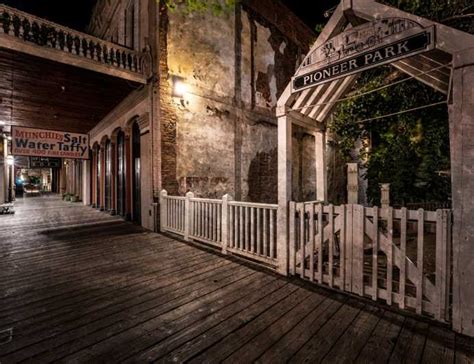 Sacramento: Gunslingers Ghosts and Ghouls Walking Tour | GetYourGuide