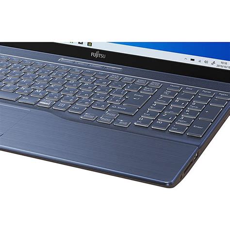 富士通 ノートパソコン Office搭載 新品 同様 Win10 Ssd Blu Ray 156型 Core I7 Wps Office