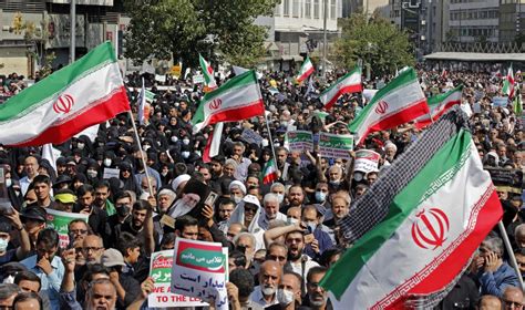 Iranian attempts to quash protests won't stamp out long-running anger ...