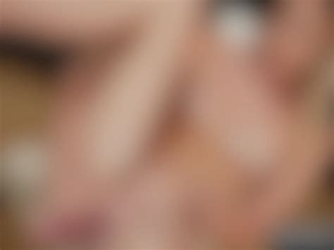 Watch This Stunning Blonde Fuck Herself With Her New Dildo Vidéos Porno Gratuites YouPorn