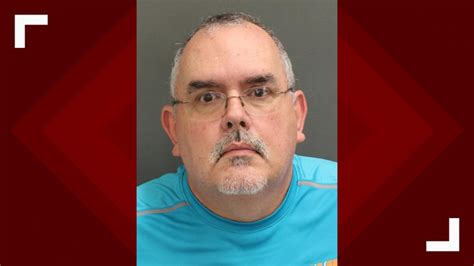 Sex Offender Exposes Himself To Girl At SeaWorld S Aquatica Report Says Wtsp