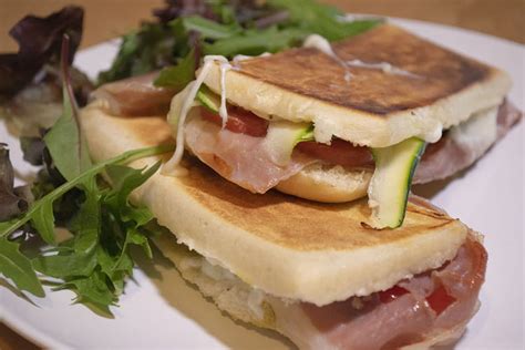 Panini Au Jambon Et Aux L Gumes La Recette Originale