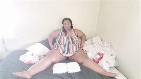 Queen Kanklez Cake N Ice Cream Nude