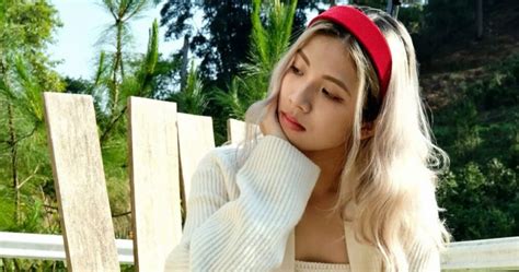 Hot girl ống nghiệm Phạm Tường Lan Thy là ai mà cứ mỗi năm CĐM lại réo tên