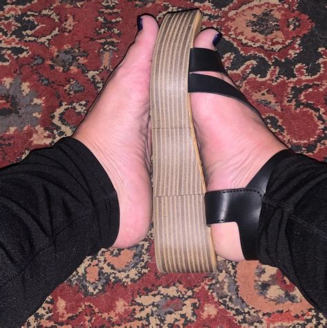 Thick Nudes FootFetish NUDE PICS ORG