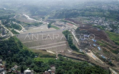 PROYEK BENDUNGAN CIAWI ANTARA Foto