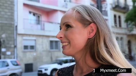 Kinuski The Spectacular Milf Enjoys Dp