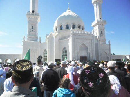 Tatarstan: the restoration of history, religion and national feeling ...