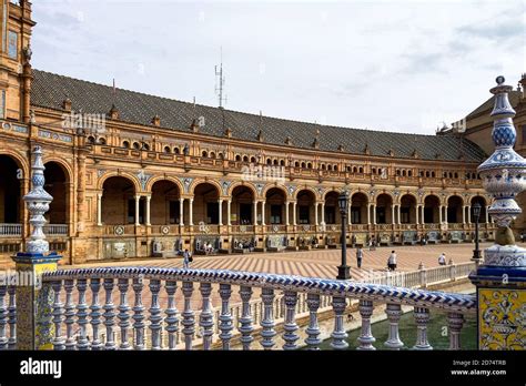 Famous Plaza de Espana. Spanish square in the centre of old but ...