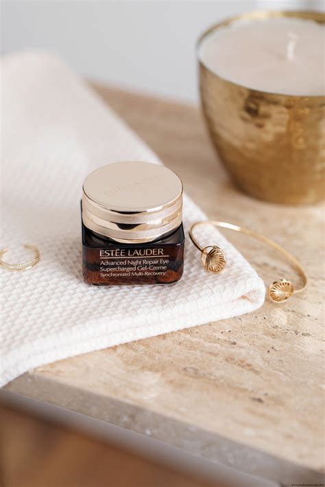J'ai testé le Soin Advanced Night Repair Eye d'Estée Lauder